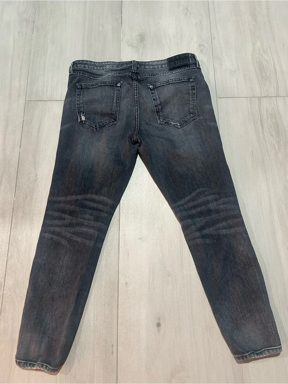 AMO twist zip Ankle jeans Size 31